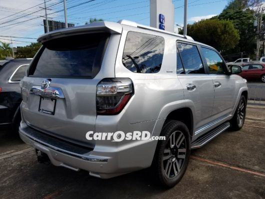 Toyota 4Runner Jeepeta en venta