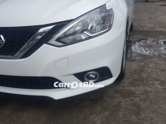 Nissan Sentra Carros en venta