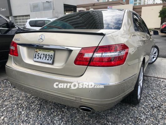 Mercedes-Benz Clase E Carros en venta