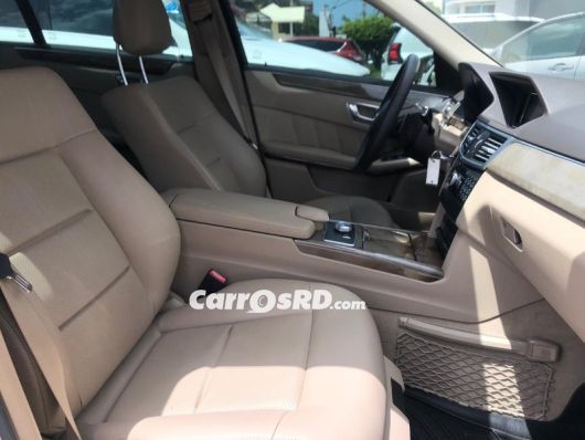 Mercedes-Benz Clase E Carros en venta