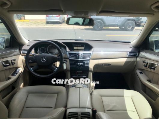 Mercedes-Benz Clase E Carros en venta