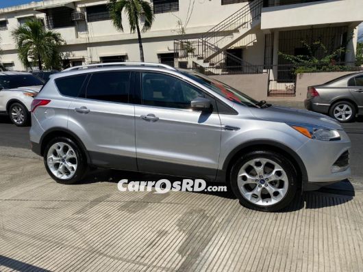 Ford Escape Jeepeta en venta