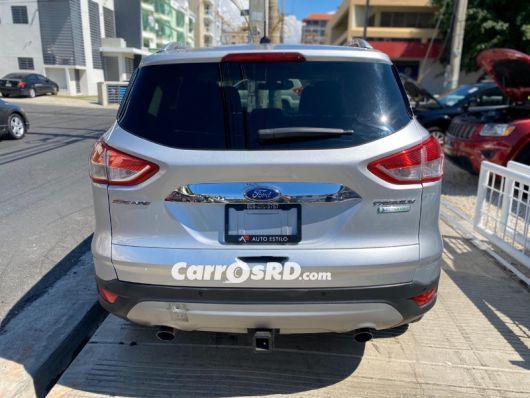 Ford Escape Jeepeta en venta