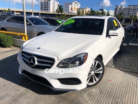 Mercedes-Benz Clase E Carros en venta