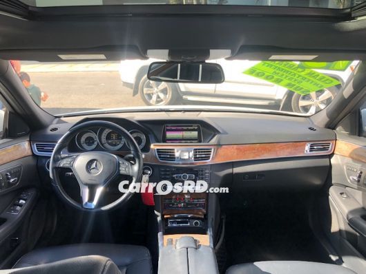 Mercedes-Benz Clase E Carros en venta