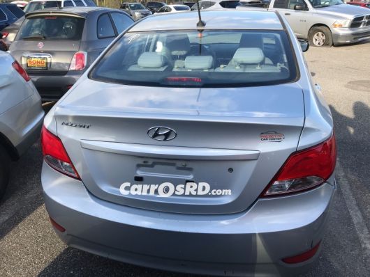 Hyundai Accent Carros en venta