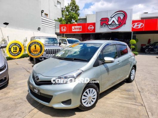 Toyota Vitz Jeepeta en venta
