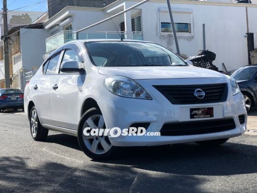 Nissan Tiida Carros en venta