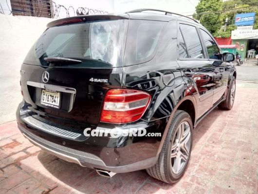 Mercedes-Benz Clase ML Jeepeta en venta