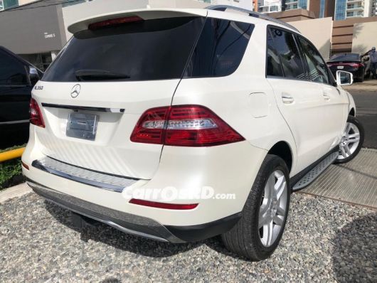Mercedes-Benz Clase ML Jeepeta en venta