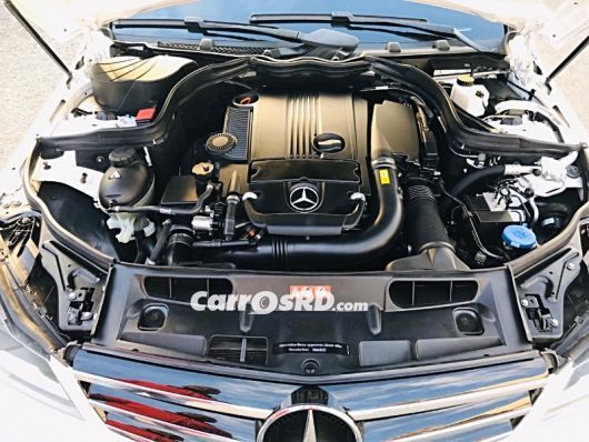 Mercedes-Benz Clase C Carros en venta