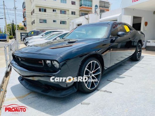 Dodge Challenger Carros en venta