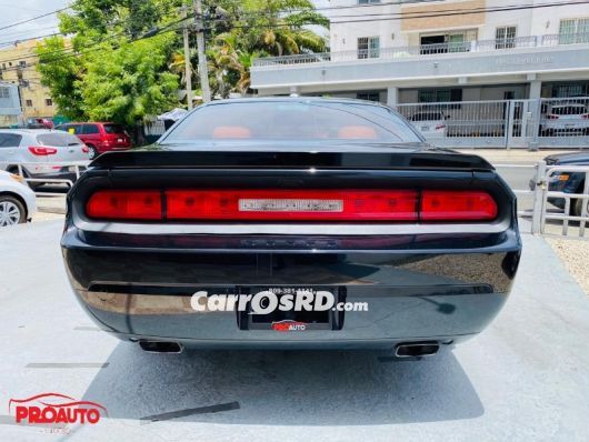 Dodge Challenger Carros en venta