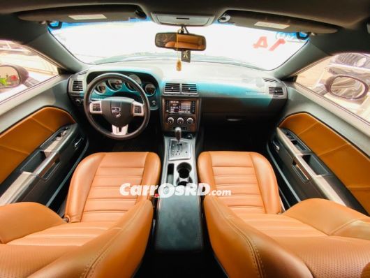 Dodge Challenger Carros en venta