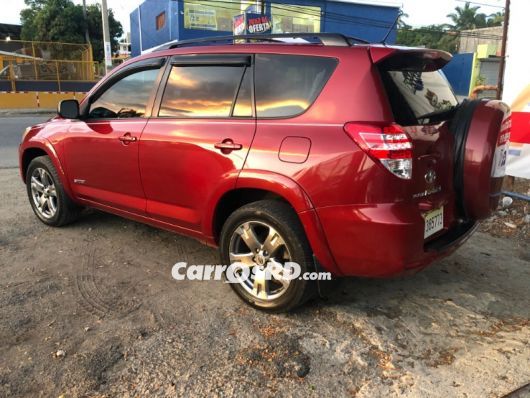 Toyota RAV4 Jeepeta en venta