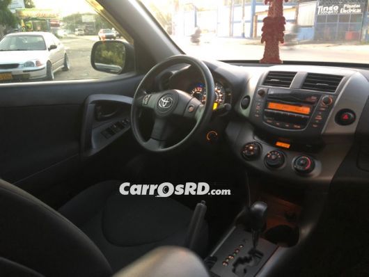 Toyota RAV4 Jeepeta en venta