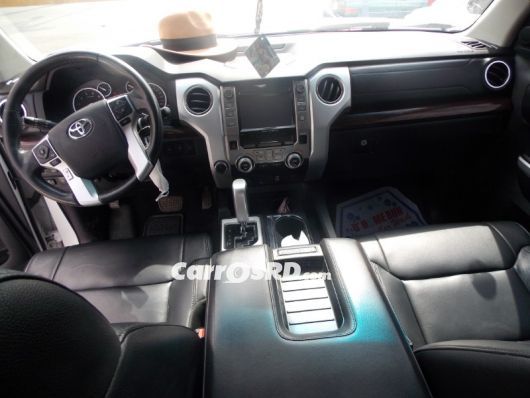 Toyota Tundra Camioneta en venta