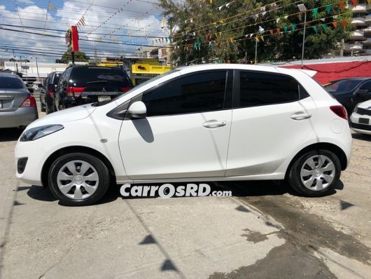 Mazda Demio Jeepeta en venta