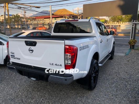 Nissan Frontier Camioneta en venta
