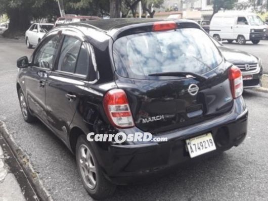 Nissan March Carros en venta