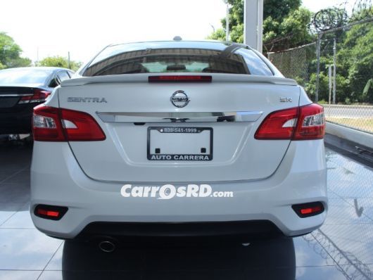 Nissan Sentra Carros en venta