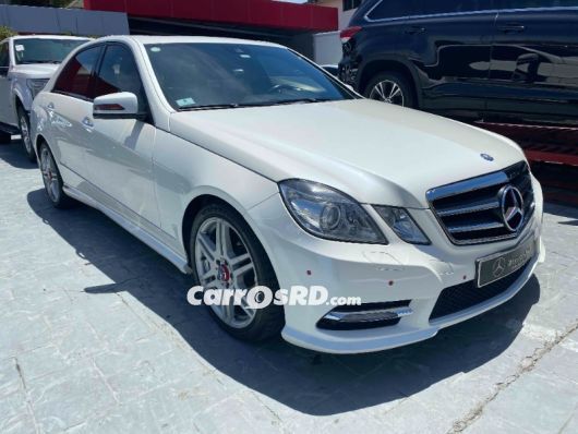 Mercedes-Benz Clase E Carros en venta