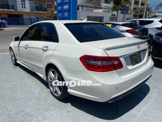 Mercedes-Benz Clase E Carros en venta