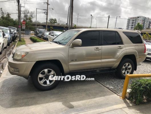 Toyota 4Runner Jeepeta en venta