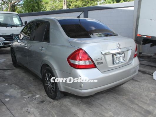 Nissan Tiida Carros en venta