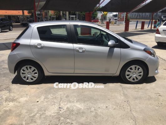 Toyota Yaris Carros en venta