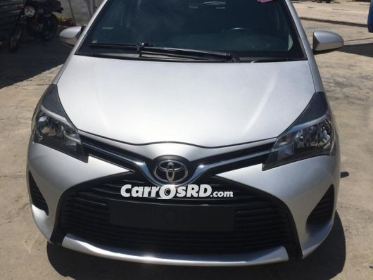 Toyota Yaris Carros en venta