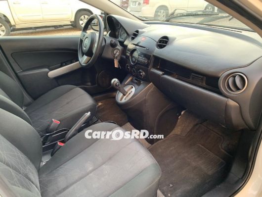 Mazda Demio Hatchback en venta