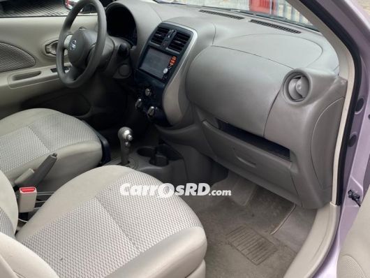 Nissan March Carros en venta