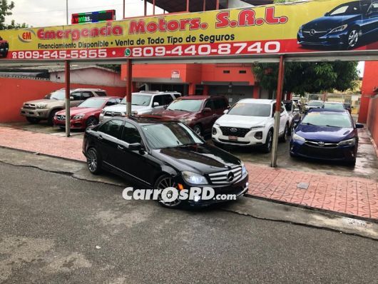 Mercedes-Benz Clase C Carros en venta