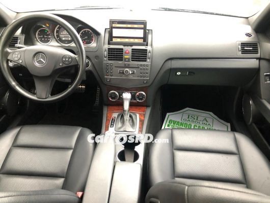 Mercedes-Benz Clase C Carros en venta