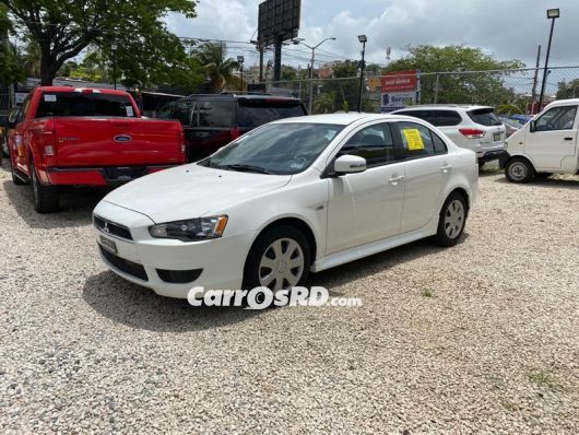 Mitsubishi Lancer Carros en venta