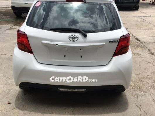 Toyota Yaris Carros en venta