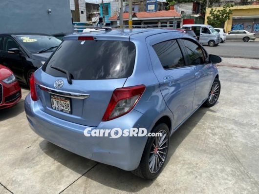Toyota Vitz Hatchback en venta
