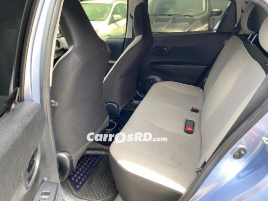 Toyota Vitz Hatchback en venta