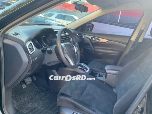 Nissan Rogue Jeepeta en venta