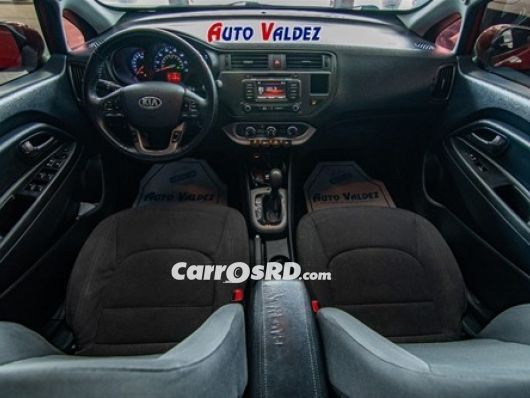 Kia Rio Carros en venta