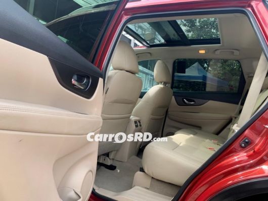 Nissan Rogue Jeepeta en venta