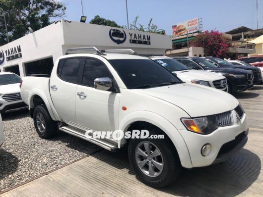 Mitsubishi L200 Jeepeta en venta