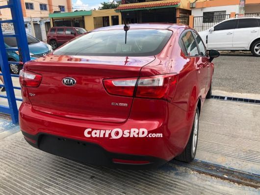 Kia Rio Carros en venta