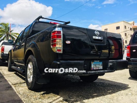 Nissan Frontier Camioneta en venta