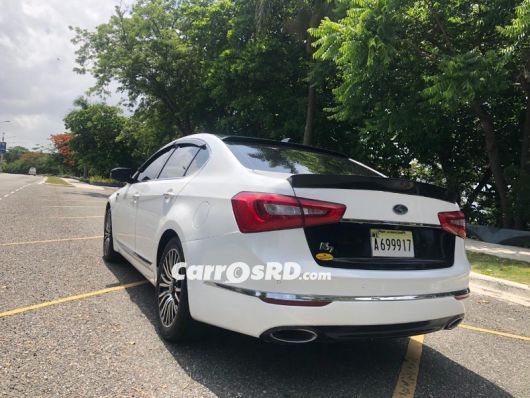 Kia K7 Carros en venta