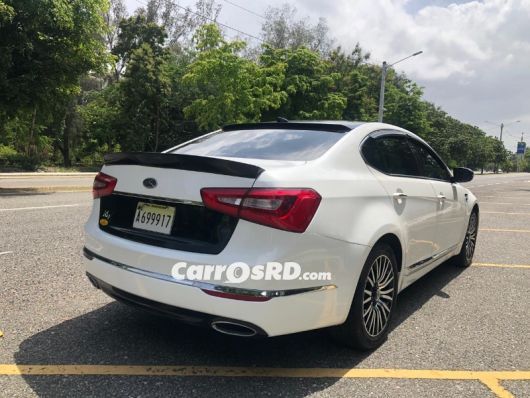 Kia K7 Carros en venta