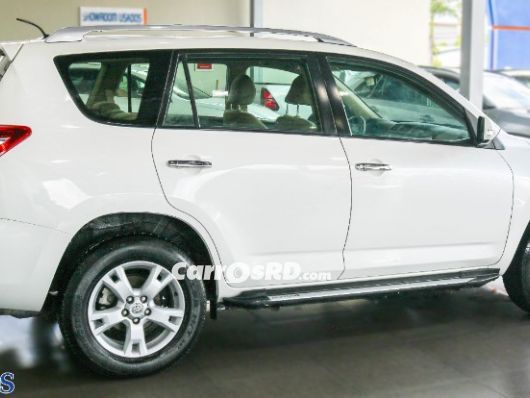 Toyota RAV4 Jeepeta en venta