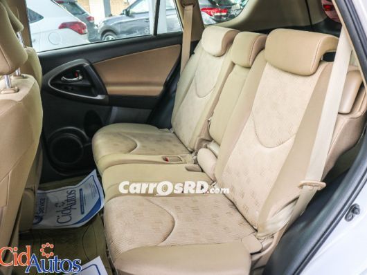 Toyota RAV4 Jeepeta en venta