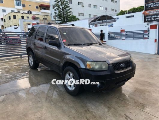 Ford Escape Jeepeta en venta